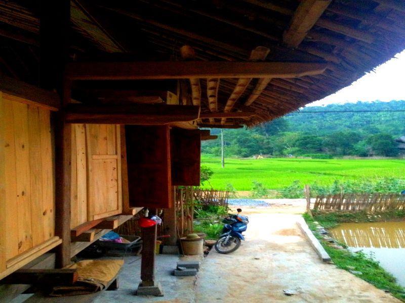 Thon Tha Tay Stilt House Ha Giang Exterior photo